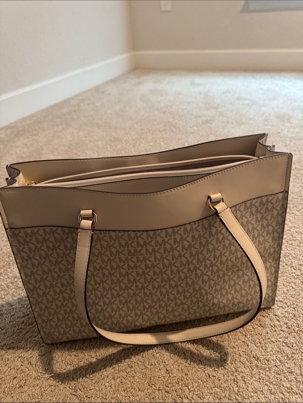 Michael Kors Light Gray MK Logo Tote with Gold Accent - Picture 3 of 12
